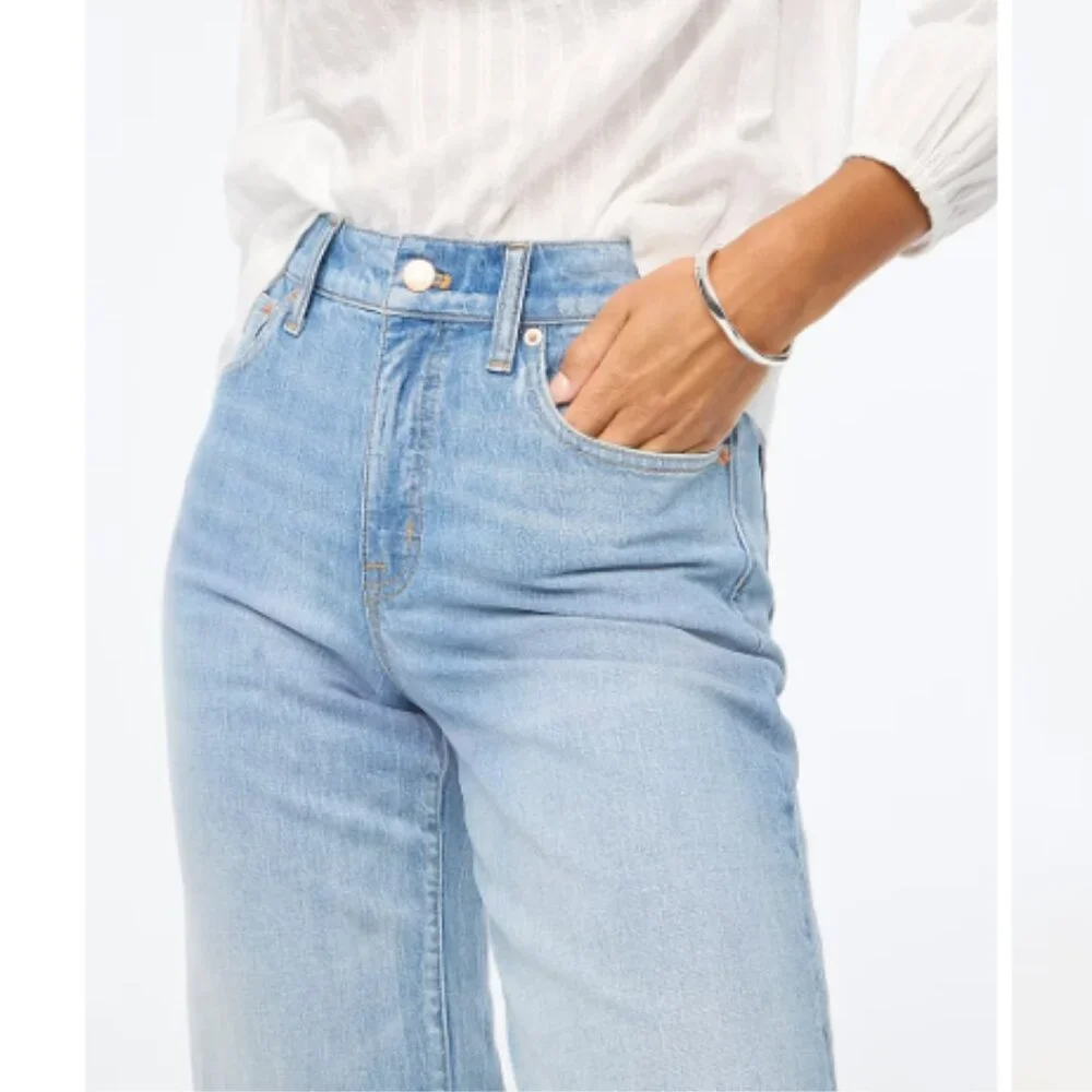 J.Crew Wide-leg cropped jean in all-day stretch - Picture 2 of 14